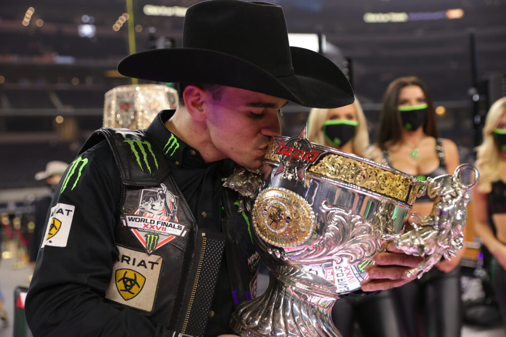 Com favoritismo brasileiro, PBR define campeão mundial de rodeio nesta  semana, nos Estados Unidos - Revista Globo Rural